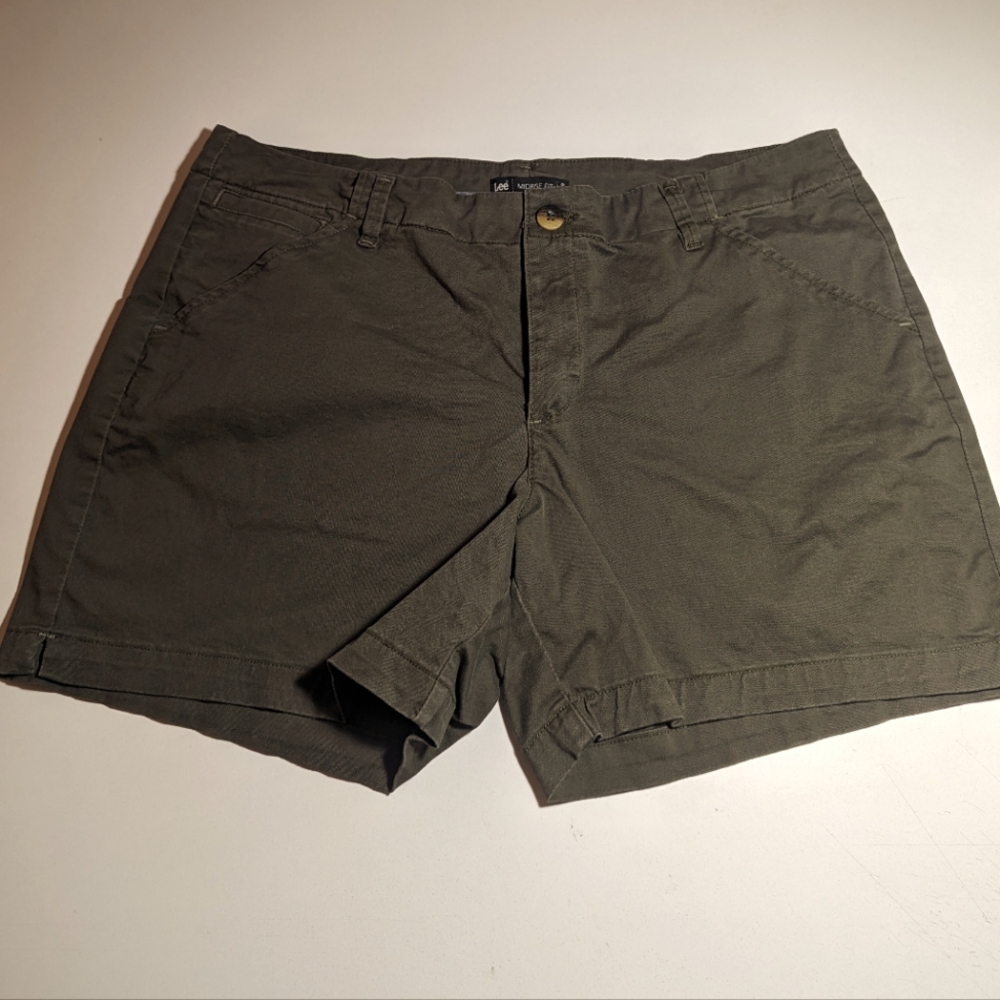 Lee Midrise Fit 1989, Size 16, Green Shorts
